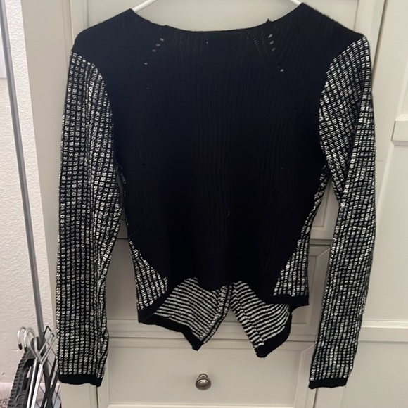 Knit front zip up sweater - Picture 3 of 4